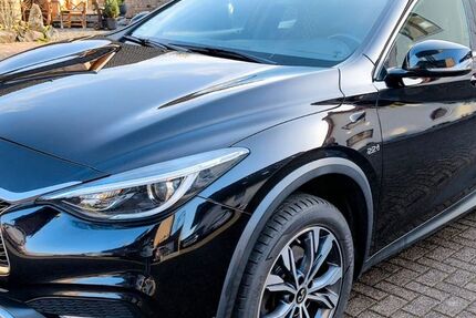 INFINITI QX30 161.000 km 12.990 &euro; Jülich 52428