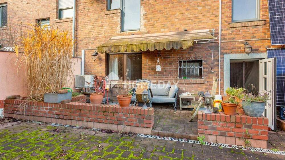 Reihenmittelhaus Erftstadt Gymnich - 5 Zimmer, 143 m&sup2;, 349.000&euro; | Angebot:25740038