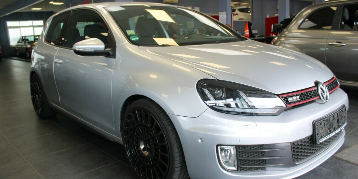 VW Golf 2.0 GTI DSG 101.082 km 12.980 &euro; Euskirchen 53881