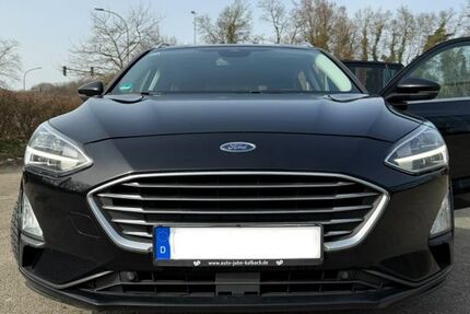 Ford Focus 120.000 km 14.999 &euro; Köln 50735