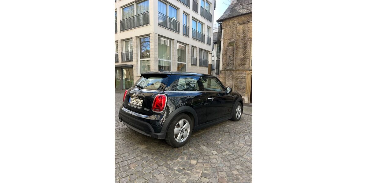 Mini Cooper 33.500 km 20.850 &euro; Köln 50667