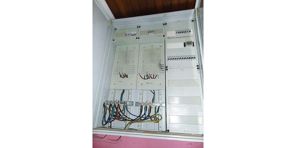 Mehrfamilienhaus, Wohnhaus Bergheim Oberaußem - 5 Zimmer, 160 m&sup2;, 189.000&euro; | Angebot:25666552