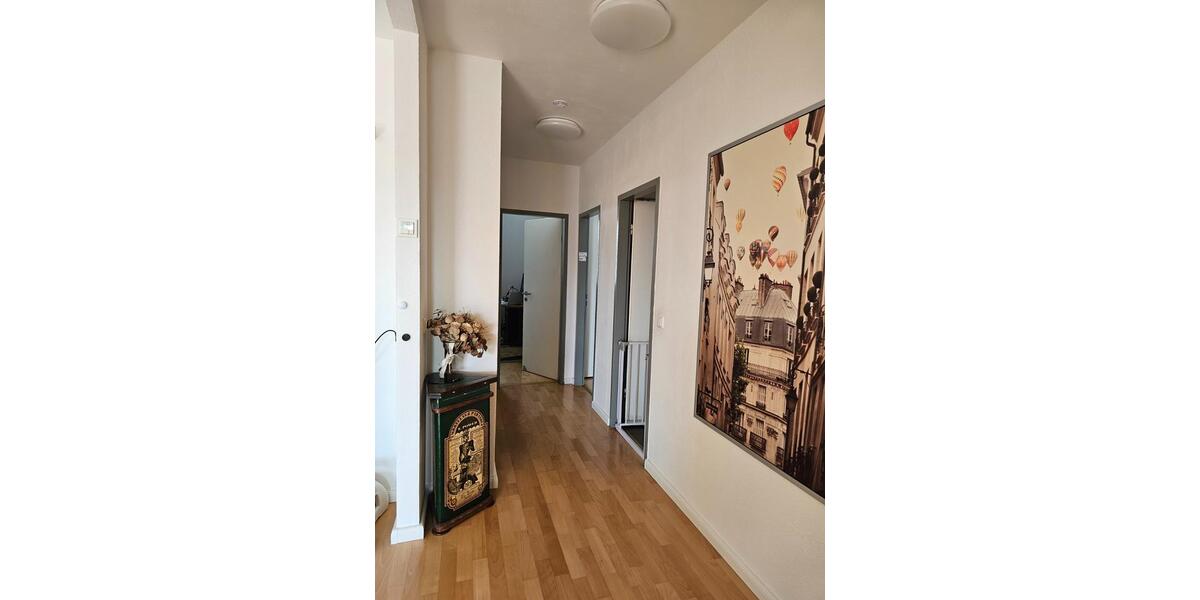 Dachgeschoßwohnung Frechen - 4 Zimmer, 94 m&sup2;, 425.000&euro; | Angebot:25772336