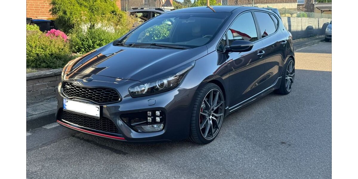 Kia ceed / Ceed 108.000 km 13.500 &euro; Bedburg 50181