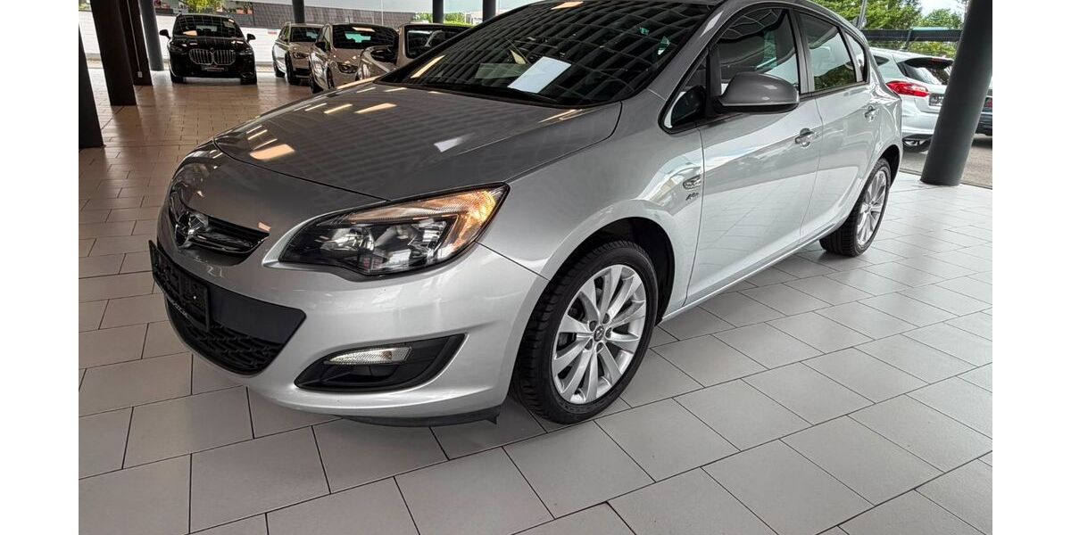 Opel Astra 53.806 km 7.390 &euro; Köln 51149