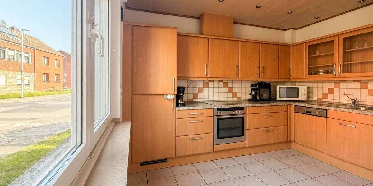 Einfamilienhaus Frechen Grefrath - 9 Zimmer, 240 m&sup2;, 699.000&euro; | Angebot:26686658