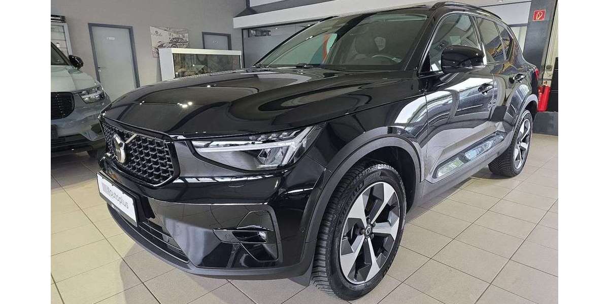 Volvo XC40 23.171 km 32.950 &euro; Bergheim 50126