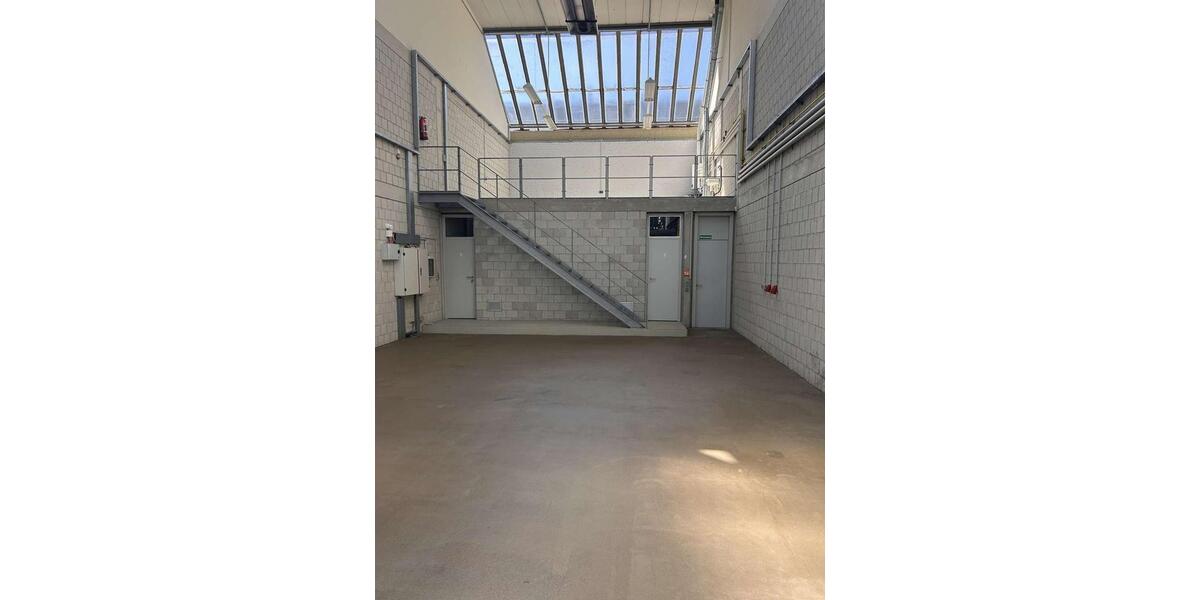 Gewerbeobjekt Köln Kalk - 6&euro; | Angebot:25896579