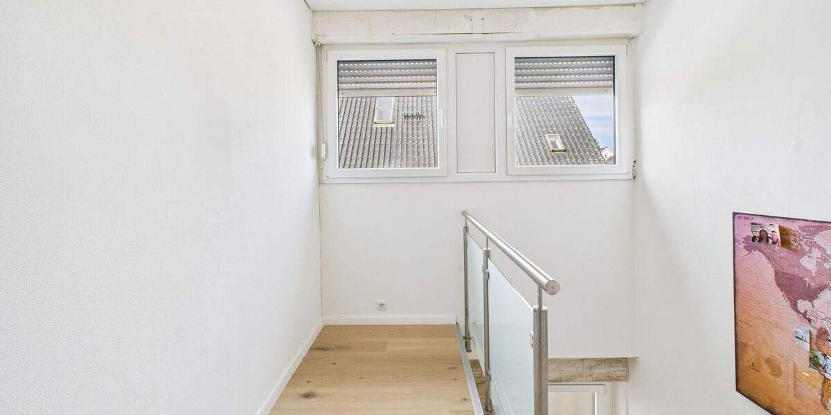 Einfamilienhaus Euskirchen Innenstadt - 7 Zimmer, 164 m&sup2;, 379.000&euro; | Angebot:25734195