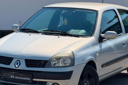 Renault Clio 245.000 km 1.200 &euro; Euskirchen 53881