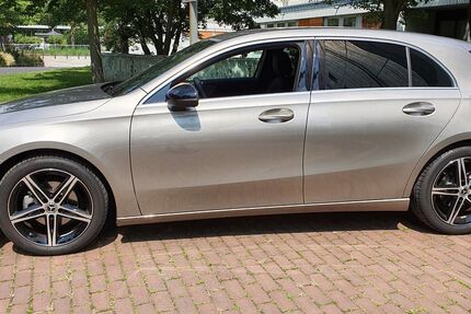 Mercedes-Benz A 180 29.000 km 21.000 &euro; Köln 51109