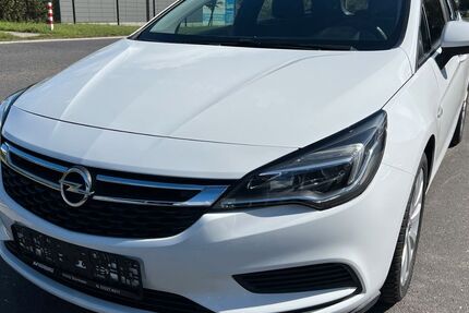 Opel Astra 97.056 km 8.290 &euro; Bornheim 53332