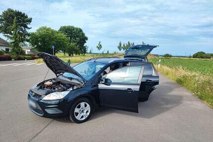 Ford Focus 178.000 km 2.220 &euro; Niederkassel 53859