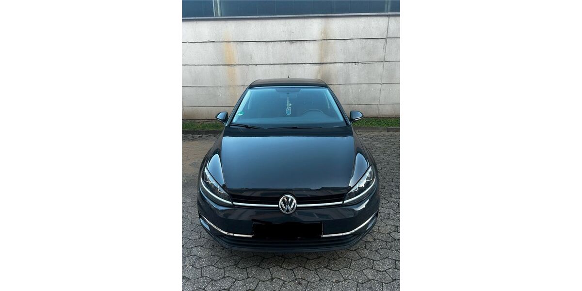 VW Golf 212.000 km 12.599 &euro; Köln 51067