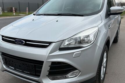 Ford Kuga 118.830 km 10.690 &euro; Bornheim 53332