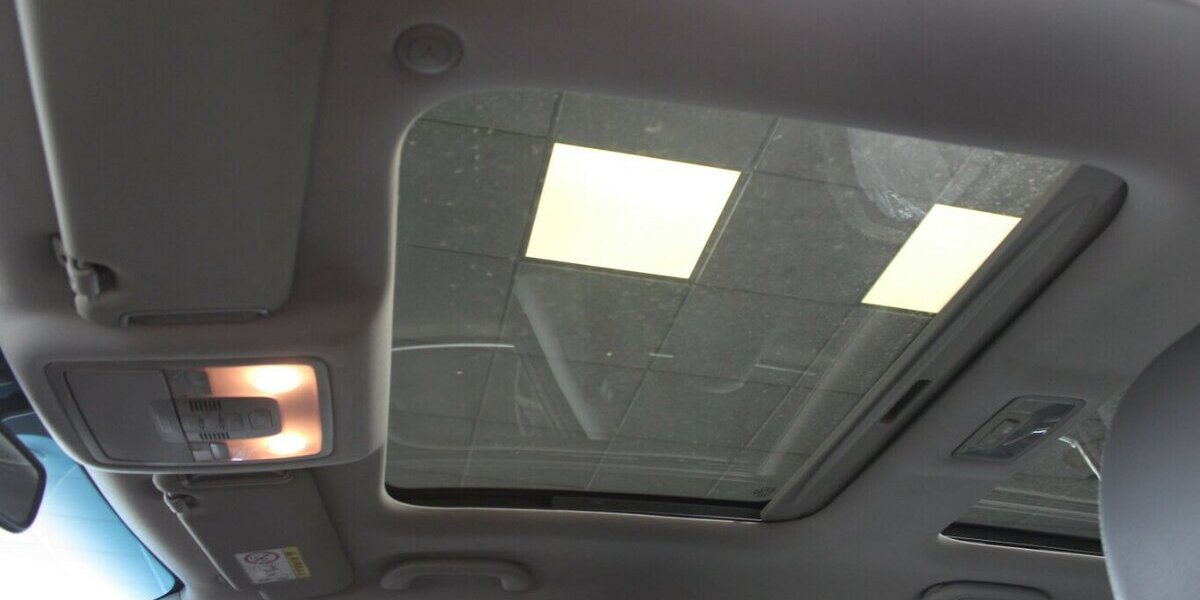 Kia Sportage 2,0 CRDI 184 Allrad Spirit Panorama 130.882 km 10.980 &euro; Euskirchen 53881