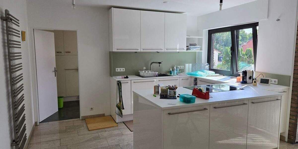 Gewerbeobjekt Frechen Habbelrath - 8 Zimmer, 850.000&euro; | Angebot:25780743