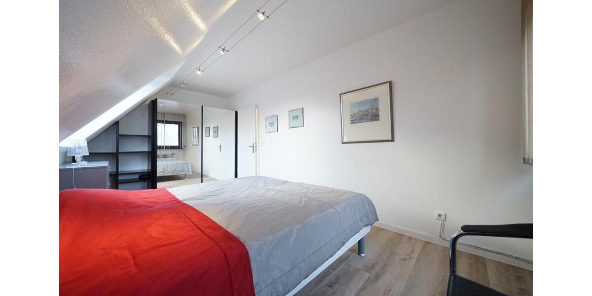 Etagenwohnung Köln Kalk - 2 Zimmer, 60 m&sup2;, 900&euro; | Angebot:25722797