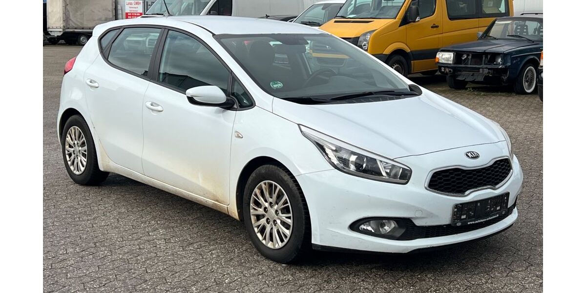 Kia ceed / Ceed 267.520 km 3.950 &euro; Bornheim 53332