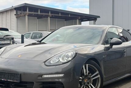 Porsche Panamera 246.500 km 22.850 &euro; Erftstadt 50374