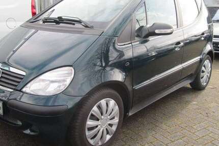 Mercedes-Benz A 160 222.220 km 1.999 &euro; Düren 52353