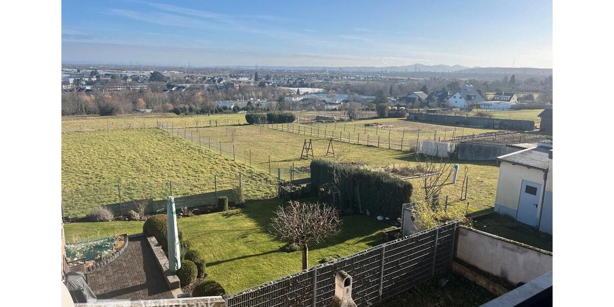 Etagenwohnung Bornheim - 3 Zimmer, 80 m&sup2;, 720&euro; | Angebot:25805459