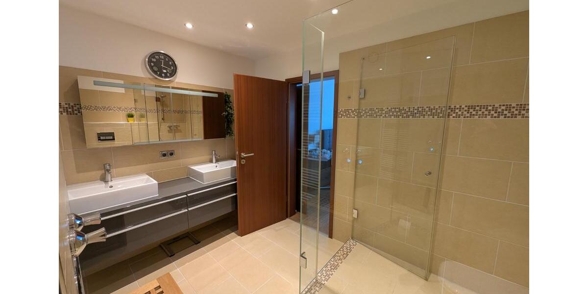 Einfamilienhaus Köln Nippes - 5 Zimmer, 166 m&sup2;, 876.000&euro; | Angebot:24640811