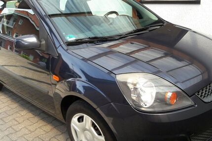 Ford Fiesta 172.000 km 2.100 &euro; Jüchen 41363