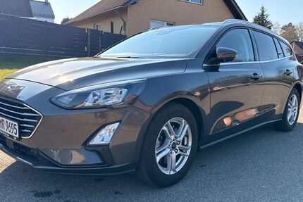Ford Focus 37.734 km 12.499 &euro; Bedburg 50181