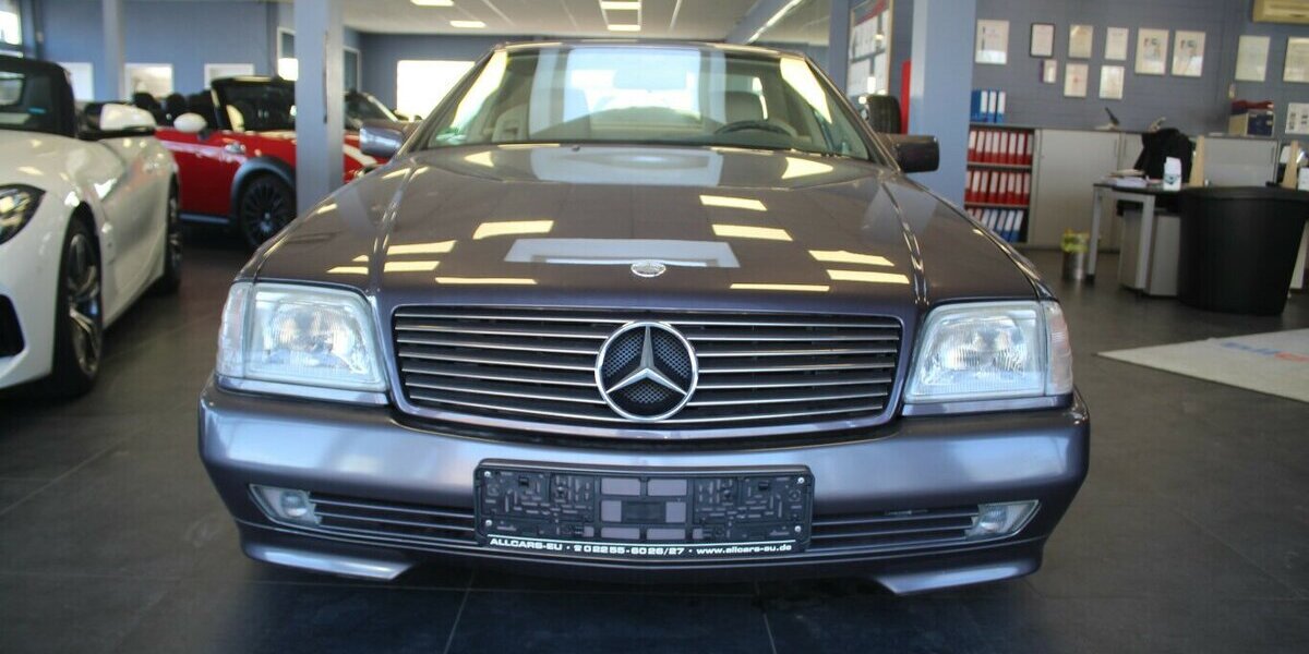 Mercedes-Benz SL 300 24V - Hardtop - H-KENNZEICHEN - 64.150 km 22.980 &euro; Euskirchen 53881