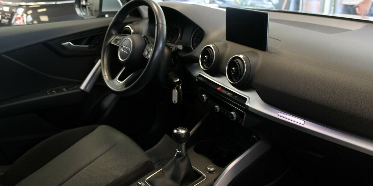 Audi Q2 30 TFSI design 86.795 km 15.980 &euro; Euskirchen 53881