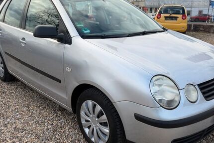 VW Polo 214.000 km 1.950 &euro; Leverkusen 51371