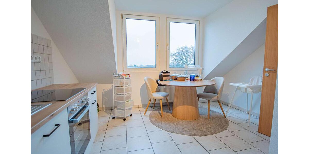 Dachgeschoßwohnung Aldenhoven - 3 Zimmer, 74 m&sup2;, 570&euro; | Angebot:25901464