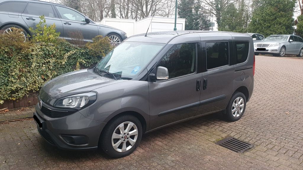 Fiat Doblo 56.200 km 17.490 &euro; Kreuzau 52372