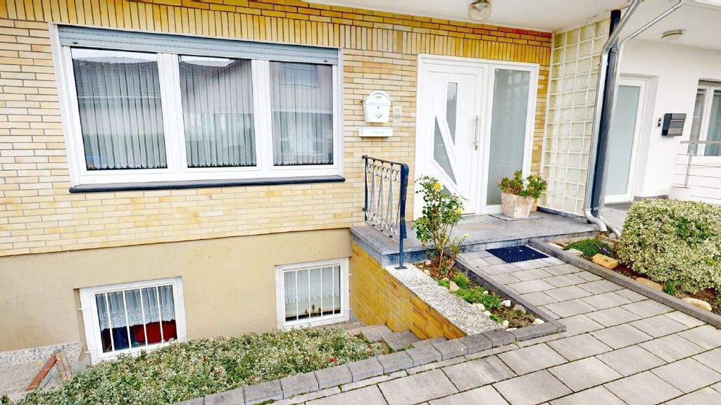 Einfamilienhaus Erftstadt-Friesheim Lechenich - 5 Zimmer, 129 m&sup2;, 349.000&euro; | Angebot:25821106