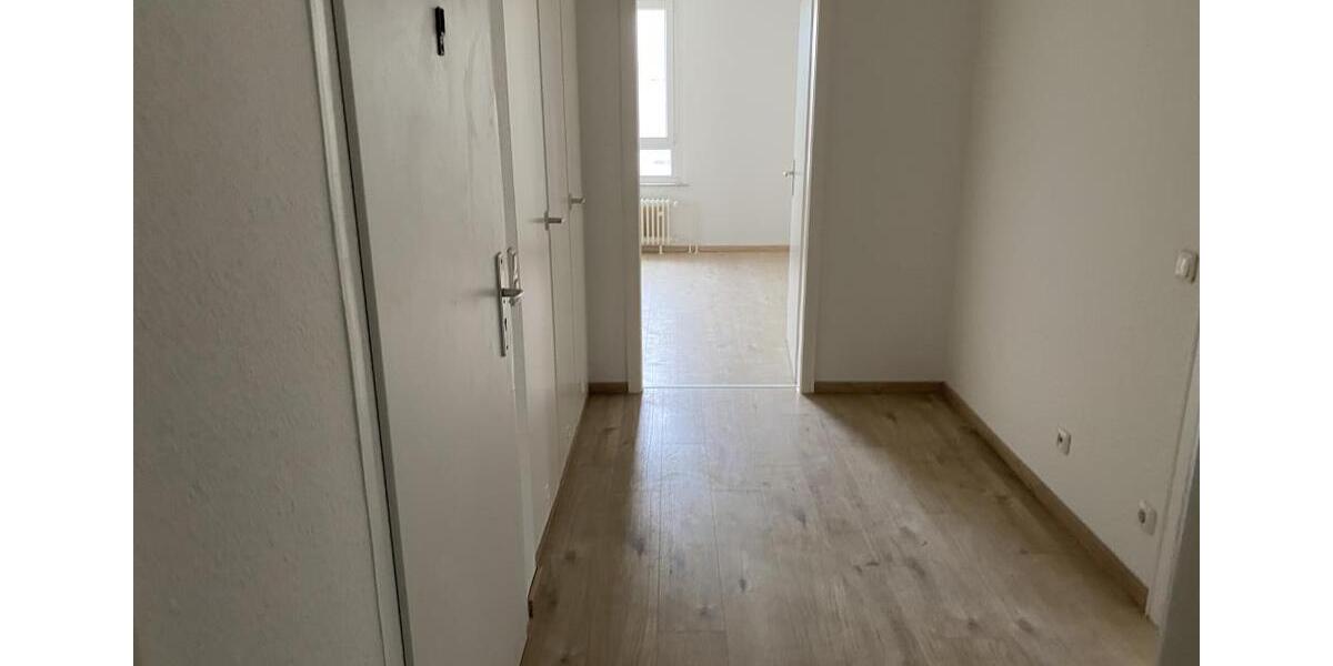 Etagenwohnung Monheim am Rhein - 3.5 Zimmer, 74 m&sup2;, 889&euro; | Angebot:25255754
