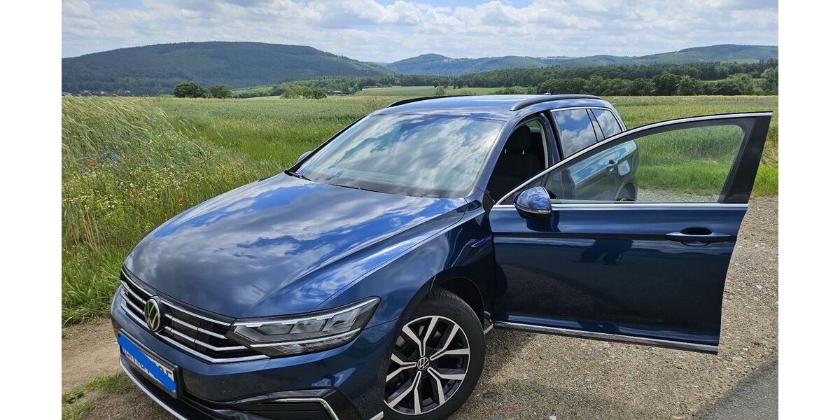 VW Passat Variant 69.000 km 22.999 &euro; Kreuzau 52372