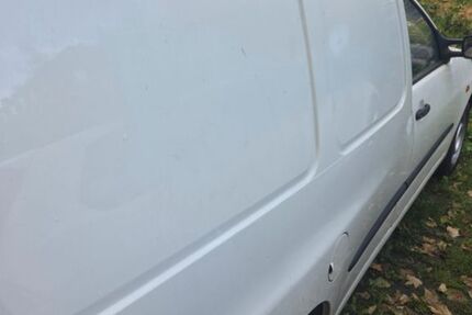 VW Caddy 111.000 km 2.000 &euro; Köln 51109