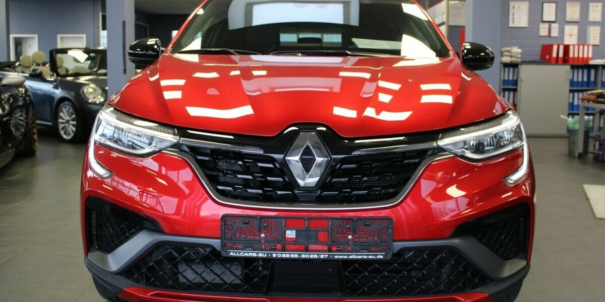 Renault Arkana TCe RS Line 160 EDC 18.470 km 23.980 &euro; Euskirchen 53881