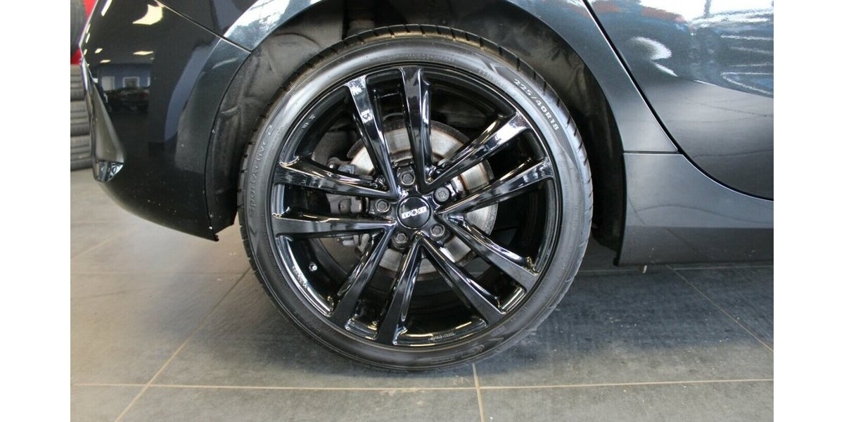 BMW 118 118i Aut.Advantage - Navi - LED -SHZ - PDC - 75.800 km 18.780 &euro; Euskirchen 53881