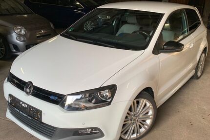 VW Polo 104.993 km 11.990 &euro; Köln 50933