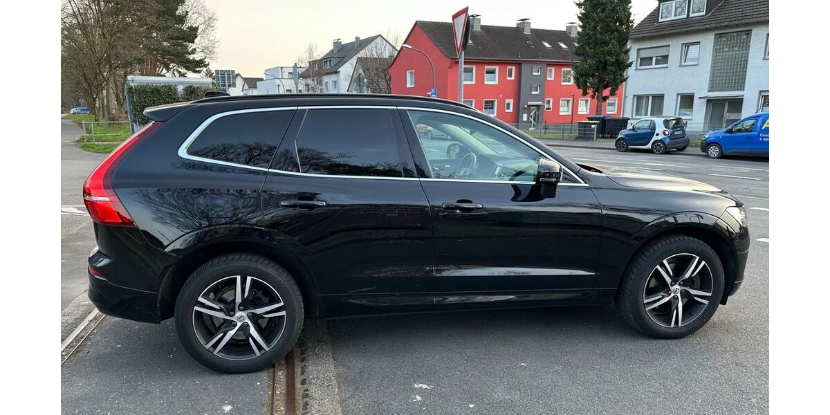 Volvo XC60 107.500 km 27.790 &euro; Köln 51107
