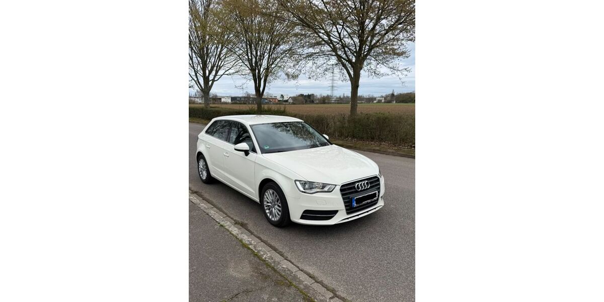 Audi A3 108.000 km 9.699 &euro; Düren 52353