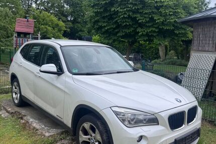 BMW X1 140.000 km 11.000 &euro; Köln 51145