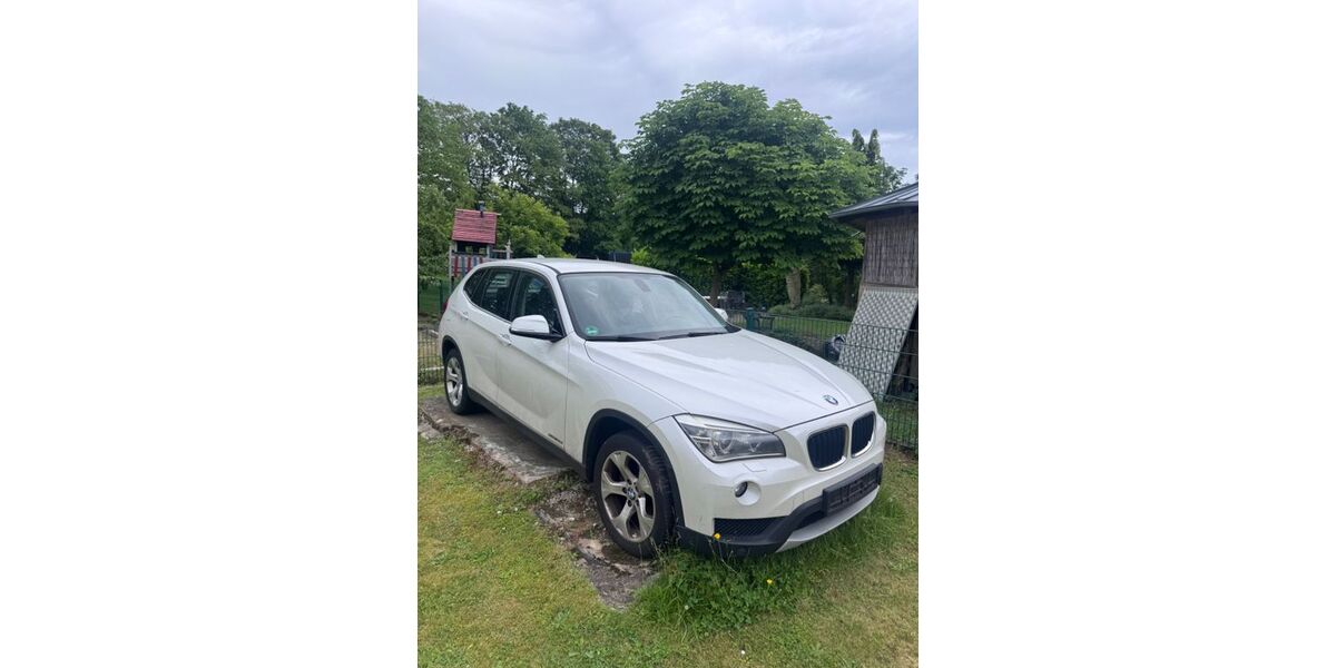 BMW X1 140.000 km 11.000 &euro; Köln 51145