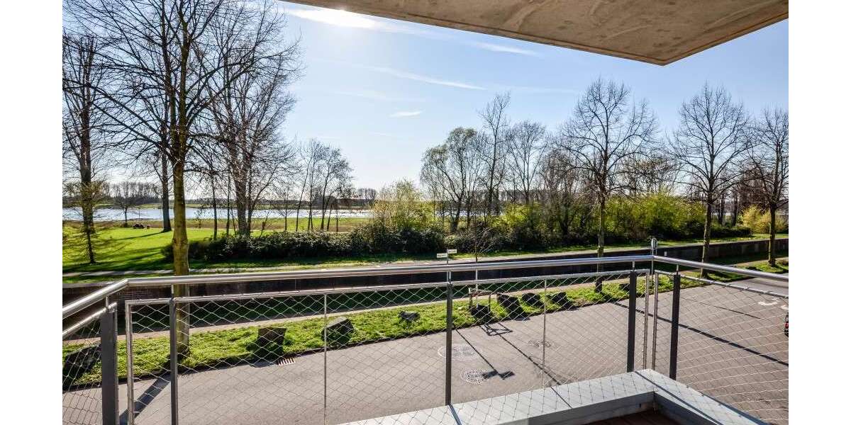 Etagenwohnung Leverkusen Bürrig - 3 Zimmer, 84 m&sup2;, 1.550&euro; | Angebot:25872369