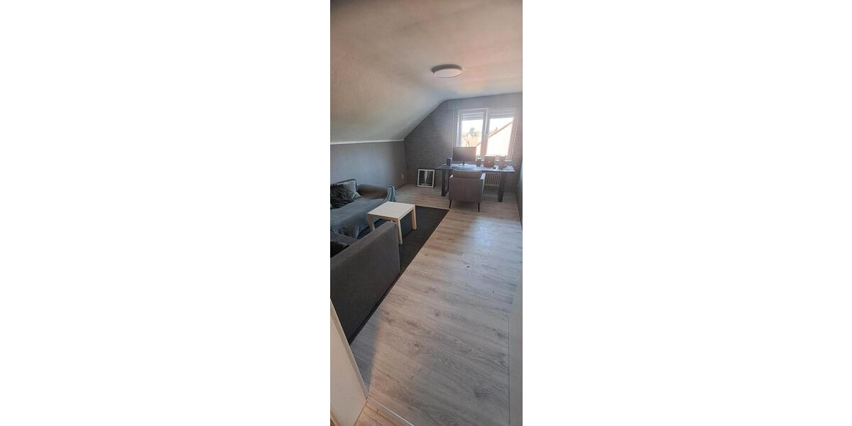 Dachgeschoßwohnung Bedburg - 2 Zimmer, 45 m&sup2;, 600&euro; | Angebot:25994254
