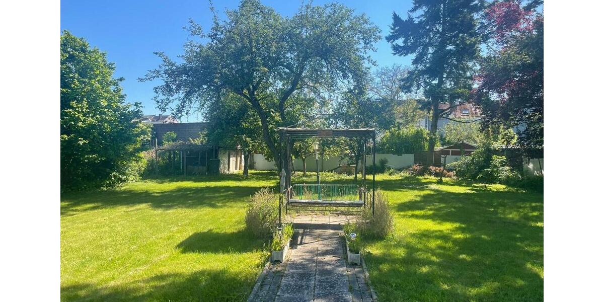 Doppelhaushälfte Düren - 7 Zimmer, 150 m&sup2;, 419.000&euro; | Angebot:26000883