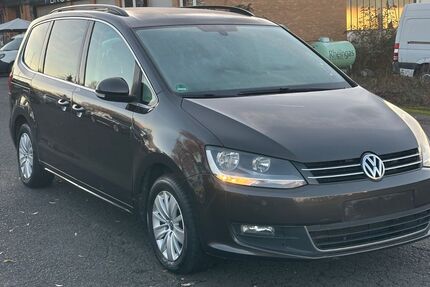 VW Sharan 314.000 km 7.399 &euro; Euskirchen 53879