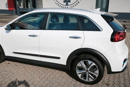Kia Niro EV 45.000 km 17.900 &euro; Köln 50668